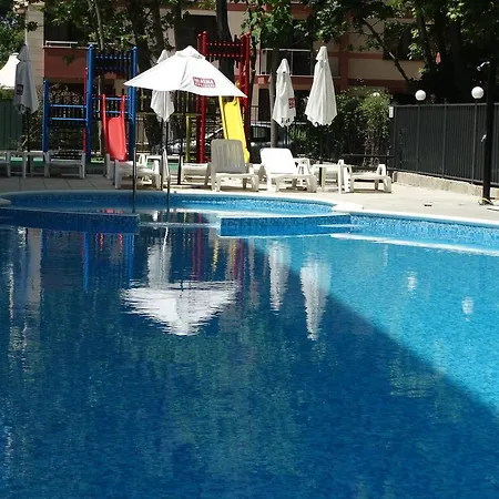 Gerber 2 Studio סאני ביץ'